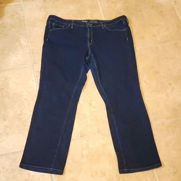 SOLD!!! MOSSIMO Mid Rise Straight Jeans - Size 18S - Picture 1 of 8